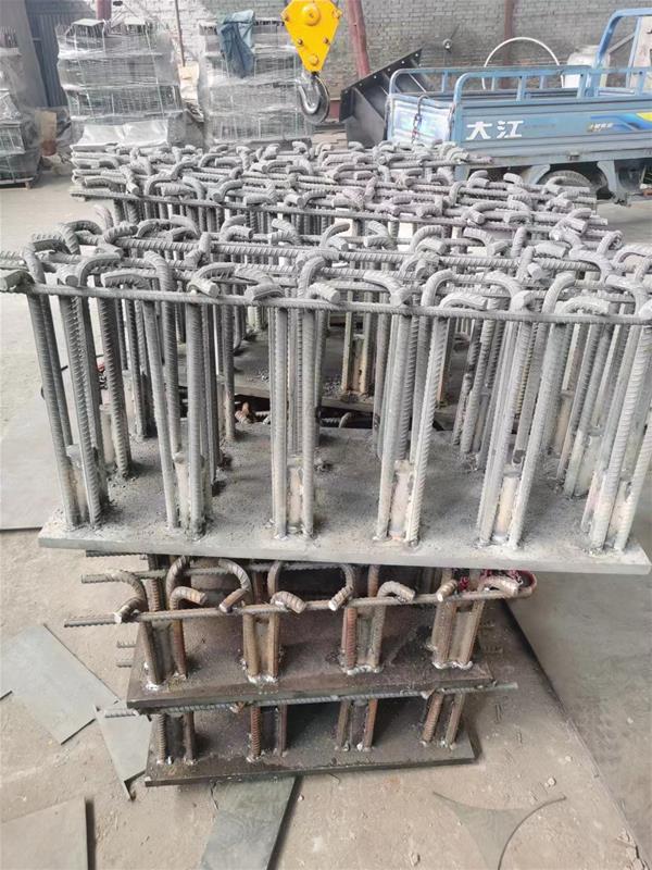 預埋件 鍍鋅預埋件  橋梁鋼結(jié)構(gòu)預埋板 幕墻配件 焊凳 四爪預埋焊凳