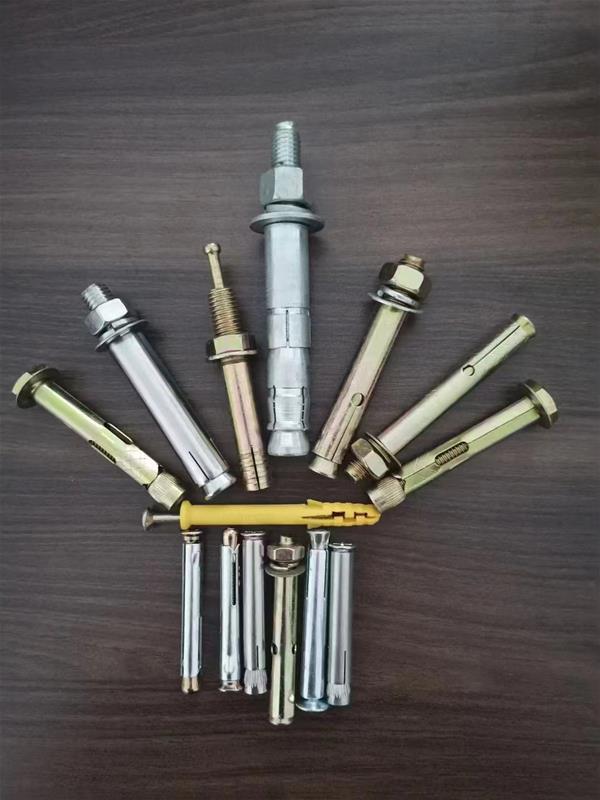 國標(biāo)膨脹螺絲 膨脹螺栓 外膨脹 內(nèi)膨脹 拉爆螺絲M6-M24